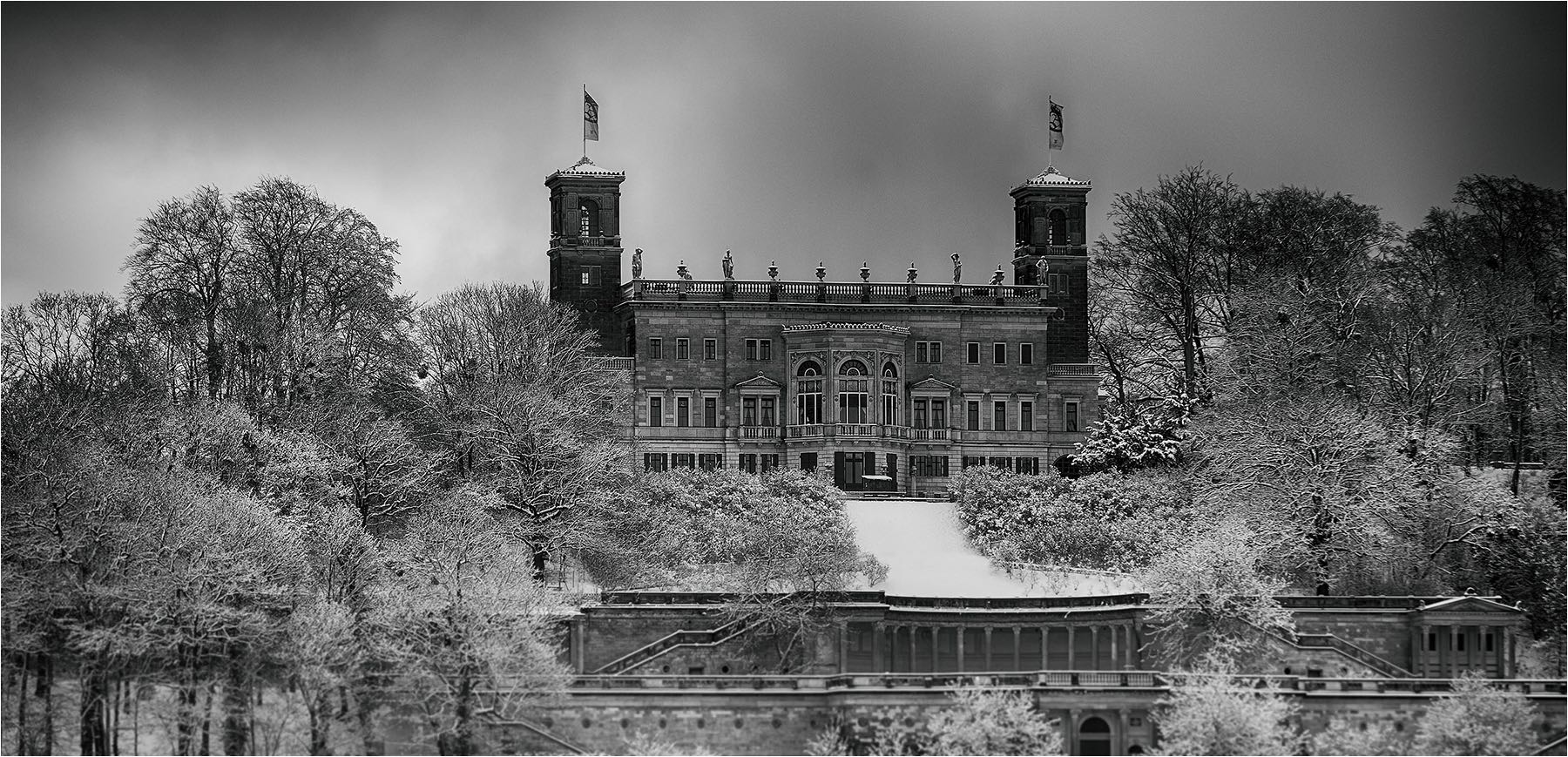  Architekturfotografie. Schloss Albrechtsburg in Dresden. Aufgenommen mit Mittelformat digital und available Light. 