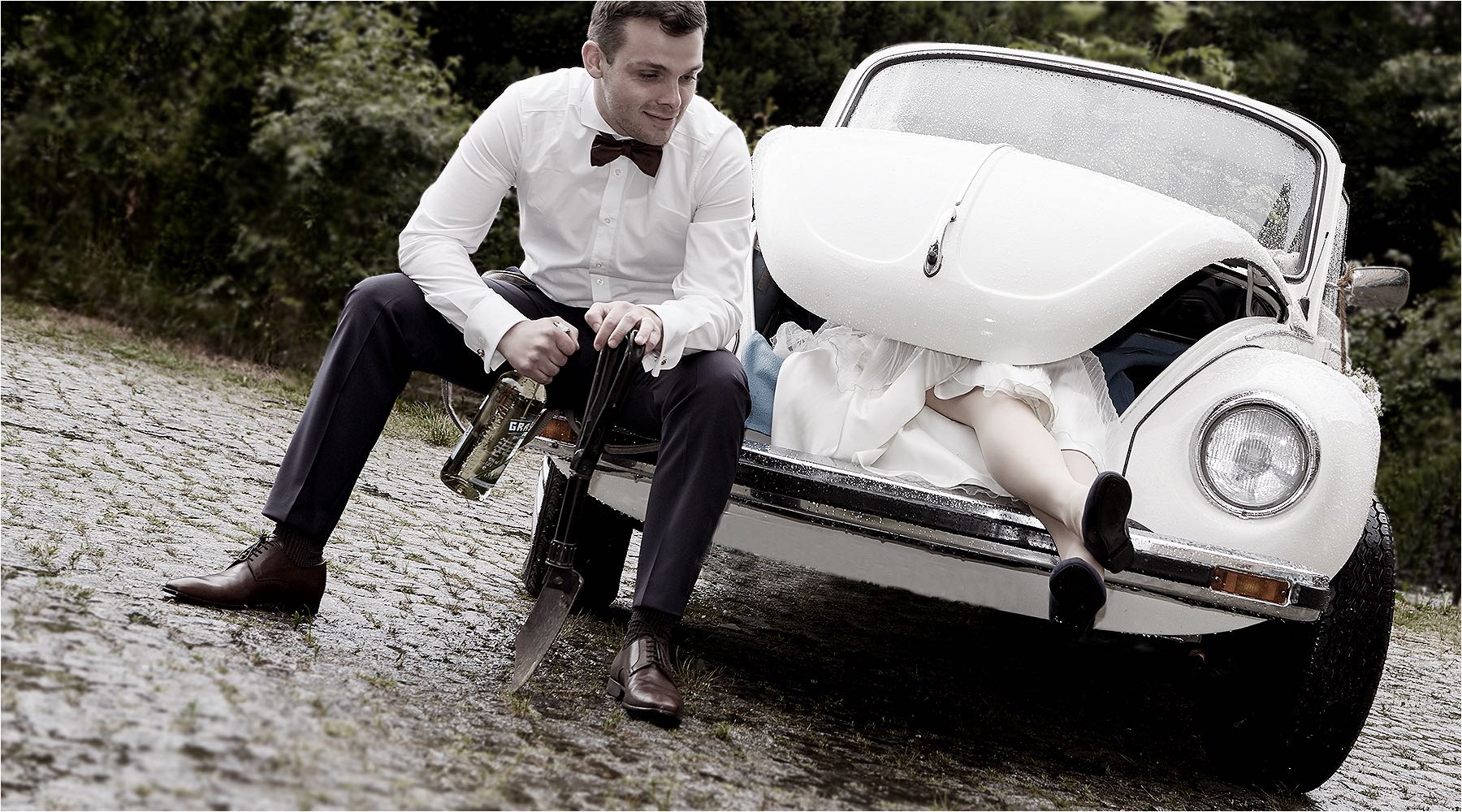 Kurven   Schwangeren & Babyfotografie. Der Babybauch als Closeup. Sinnliche Aktaufnahme im Fotostudio Riethausen in Chemnitz. Aufgenommen mit digitaler DSLR Kamera. Copyright by Fotostudio Jörg Riethausen