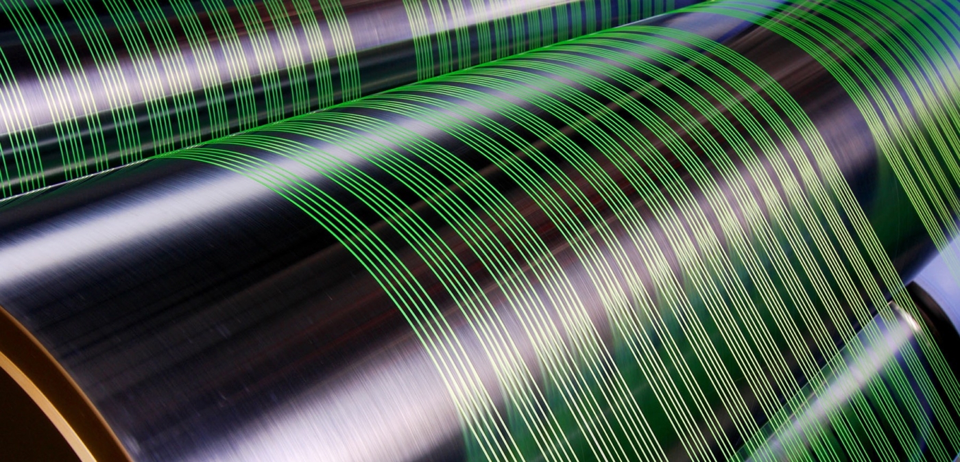 2 Walzen bei der Herstellung von speziellem gründen Leiterbahnen Draht